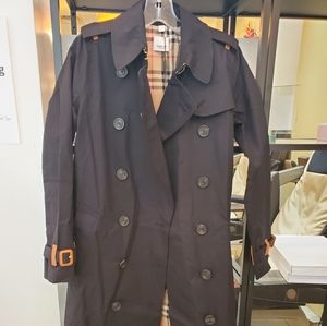 Burberry Trench coat